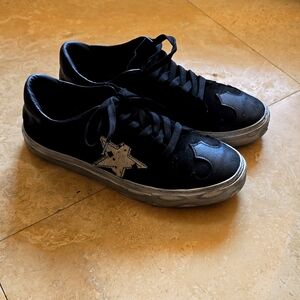 Dingo Playdate Sneakers